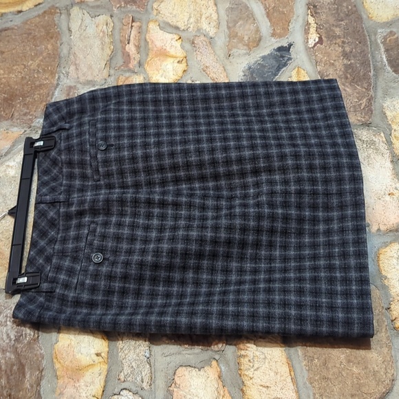 Eddie Bauer Wool Blend Plaid Skirt - Picture 6 of 10